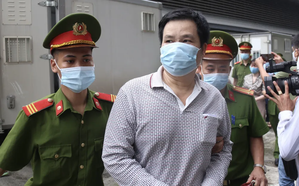 Hôm nay 5-5, xét xử 15 bị cáo trong vụ án tại Công ty Nhật Cường ảnh 4