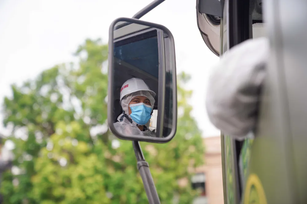 15 xe đặc chủng phun khử khuẩn tại 3 quận nội thành Hà Nội ảnh 14