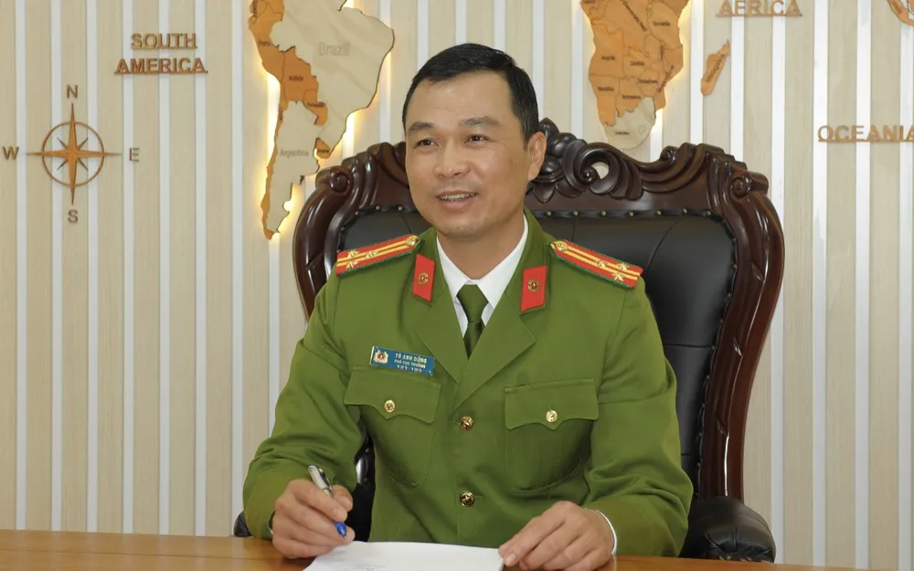 Gấp rút triển khai cung cấp tờ khai y tế trên app mobile để người dân dễ dàng sử dụng ảnh 1