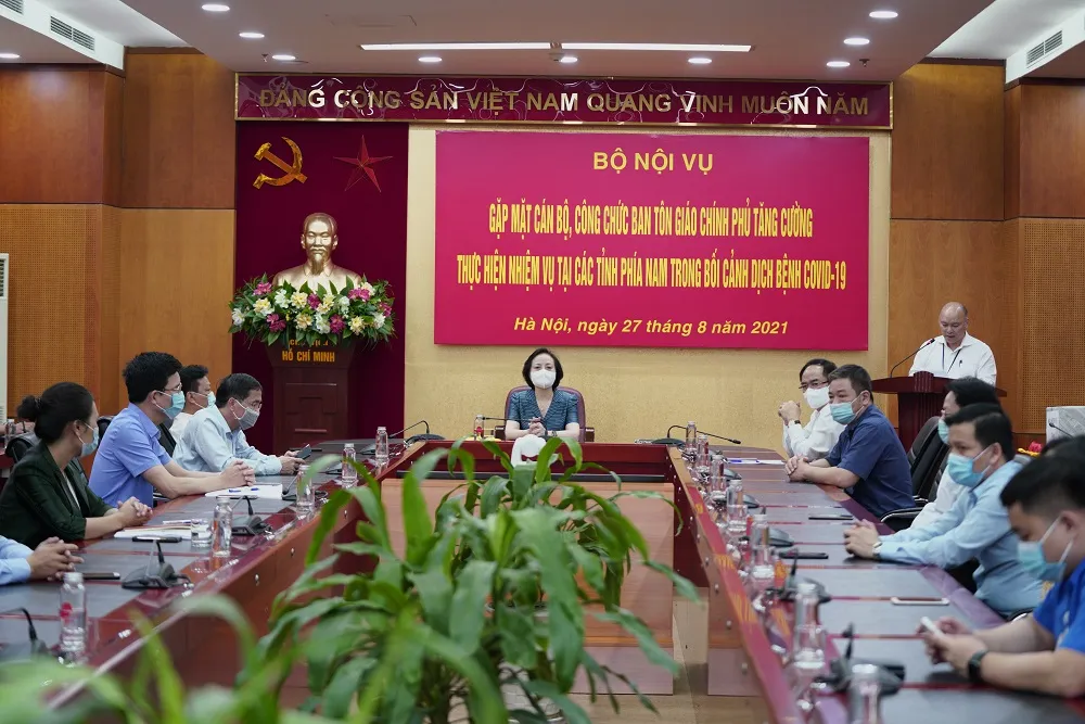 Bộ Nội vụ tăng cường cán bộ quản lý nhà nước về tín ngưỡng, tôn giáo tại TPHCM và các tỉnh phía Nam ảnh 1