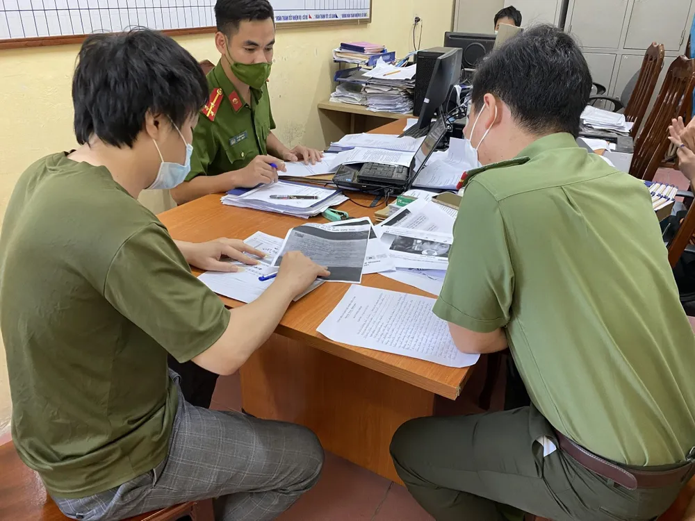 Đăng tải bài viết xuyên tạc về việc tiêm vaccine trên địa bàn Hà Nội ảnh 1