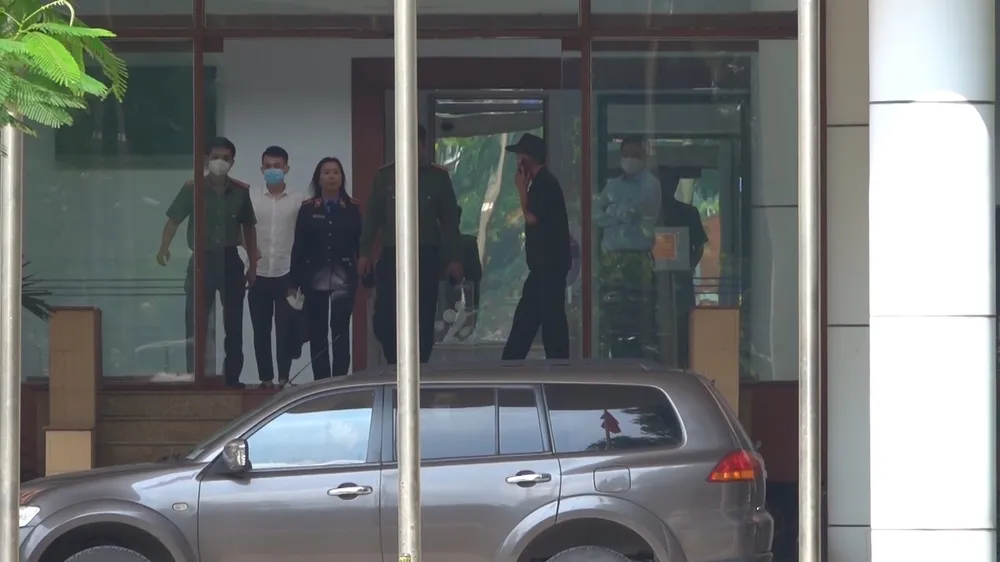 Đề nghị truy tố cựu Cục trưởng Cục Quản lý Dược, Thứ trưởng Bộ Y tế Trương Quốc Cường ảnh 2