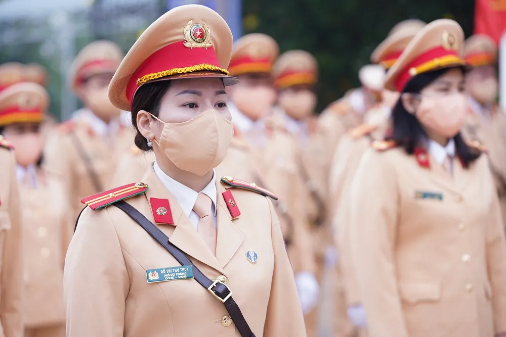 Cảnh sát giao thông ra quân đợt cao điểm Tết Dương lịch, Tết Nguyên đán ảnh 7