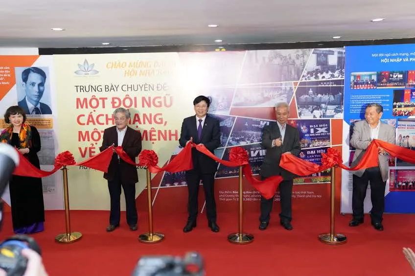 Khai mạc triển lãm “Hội Nhà báo Việt Nam: Một đội ngũ cách mạng, một sứ mệnh vẻ vang” ảnh 1