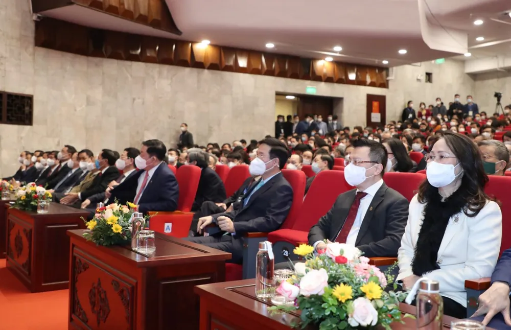 Nhiều thách thức đối với báo chí hiện đại ảnh 3