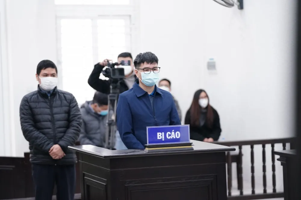 Cựu nhà báo Mai Phan Lợi lĩnh 48 tháng tù về tội trốn thuế ảnh 1