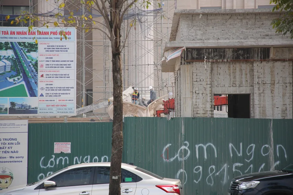 Cháy lớn tại trụ sở Tòa án nhân dân TP Hà Nội đang hoàn thiện ảnh 2