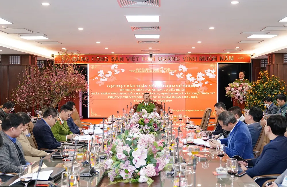 Huy động sức mạnh trí tuệ của các doanh nghiệp trong Đề án ứng dụng dữ liệu dân cư ảnh 1