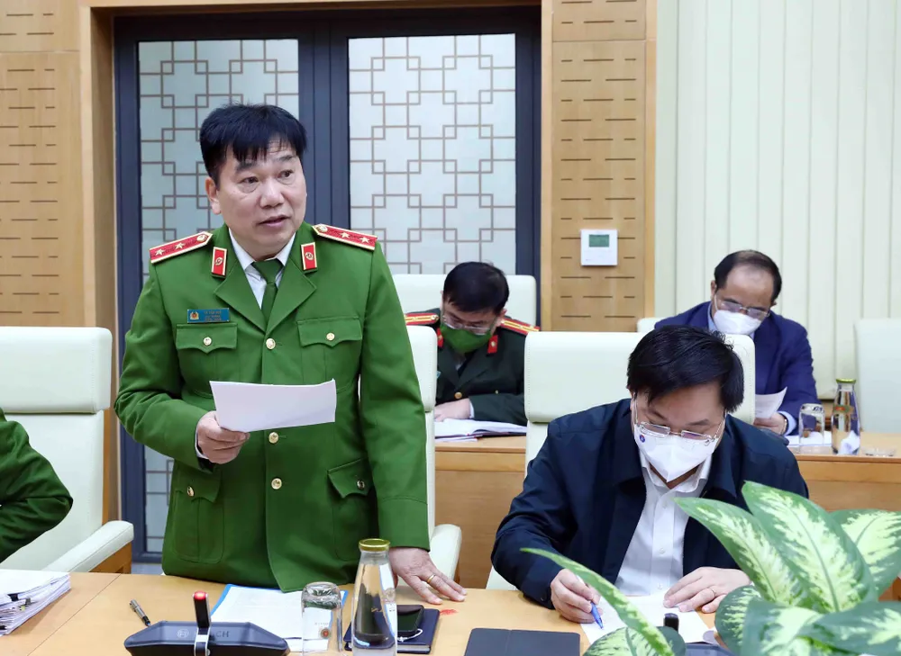 Cần sớm thống nhất quan điểm cắt giảm “chứng thực, chứng nhận” nhiều loại giấy tờ trong thủ tục hành chính ảnh 2