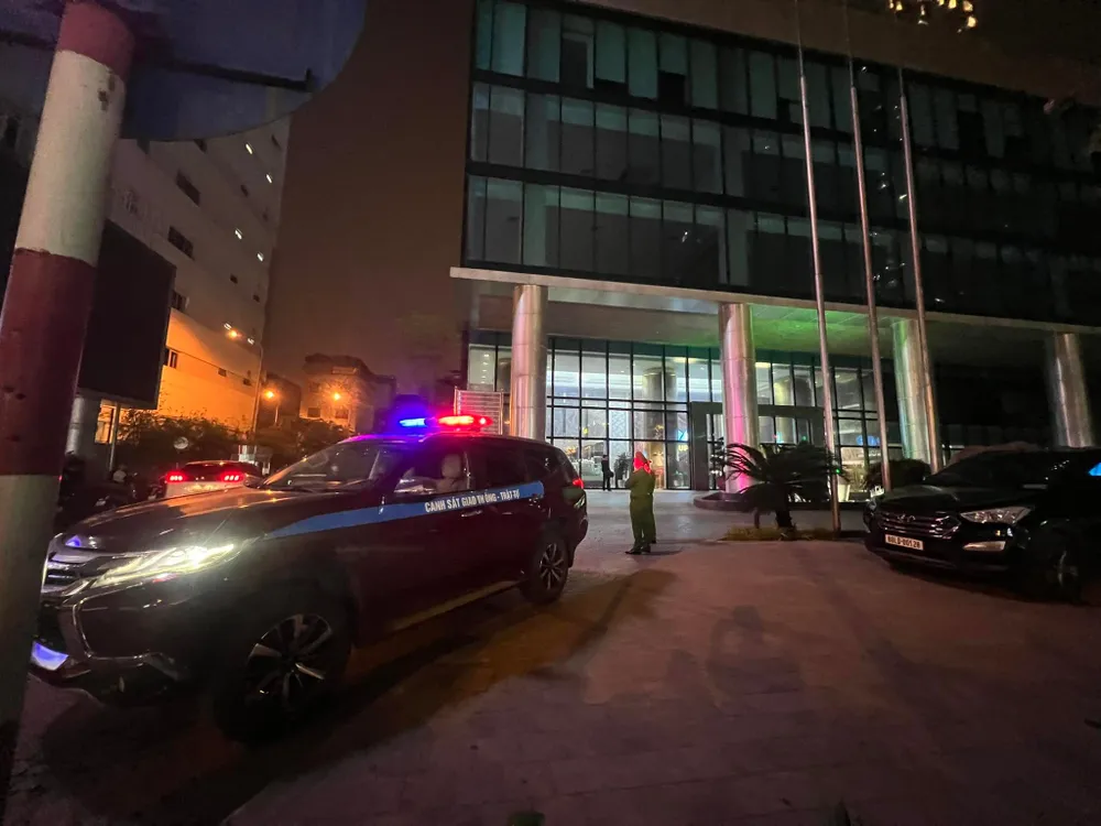 Khám xét 21 địa điểm là chỗ ở, nơi làm việc của ông Trịnh Văn Quyết ảnh 1