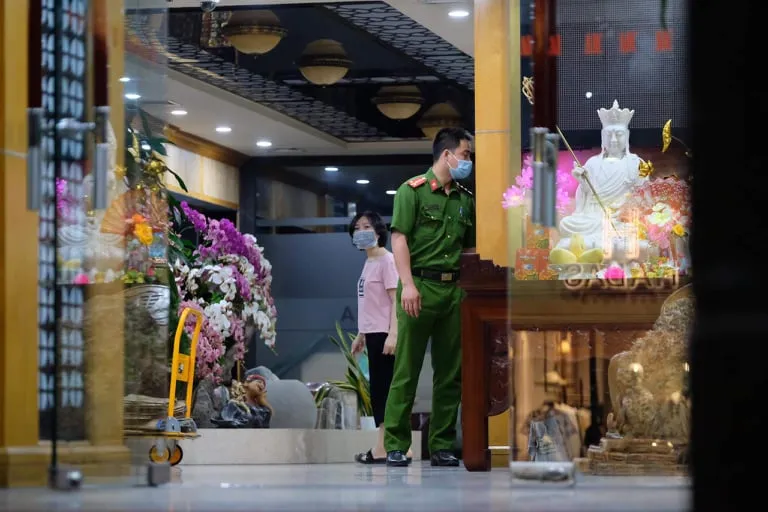 Ra lệnh bắt bà Nguyễn Thị Thanh Nhàn, nguyên Chủ tịch HĐQT kiêm Tổng Giám đốc Công ty AIC ảnh 3