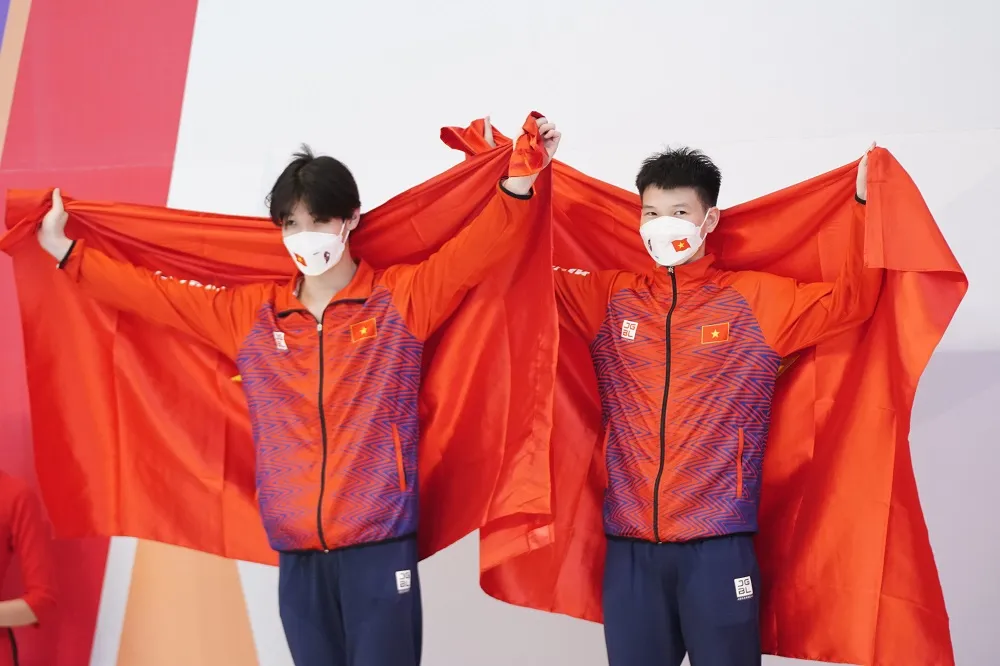 Những tấm huy chương đầu tiên của Đoàn thể thao Việt Nam tại SEA Games 31 ảnh 3