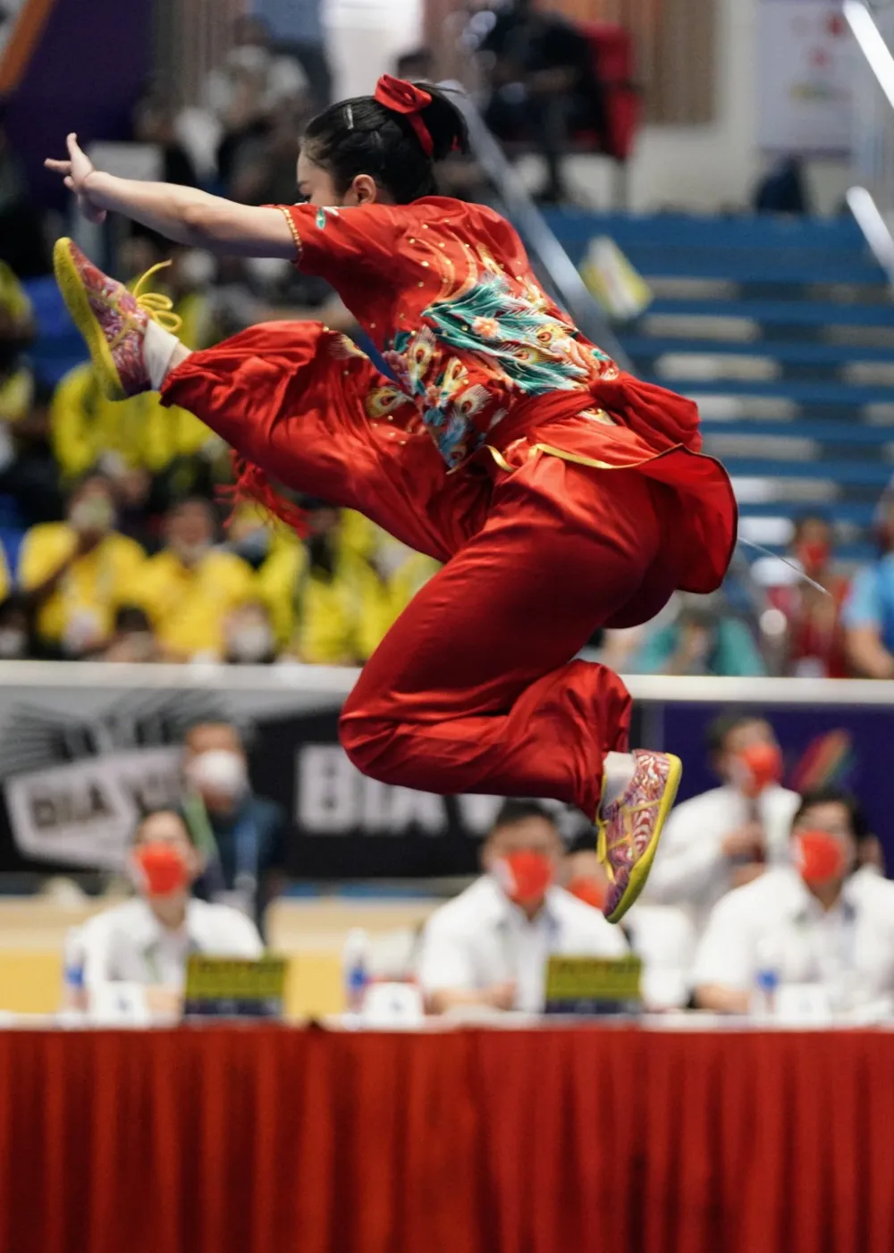 VĐV Wushu Việt Nam “bay” trên chiến thắng ảnh 6