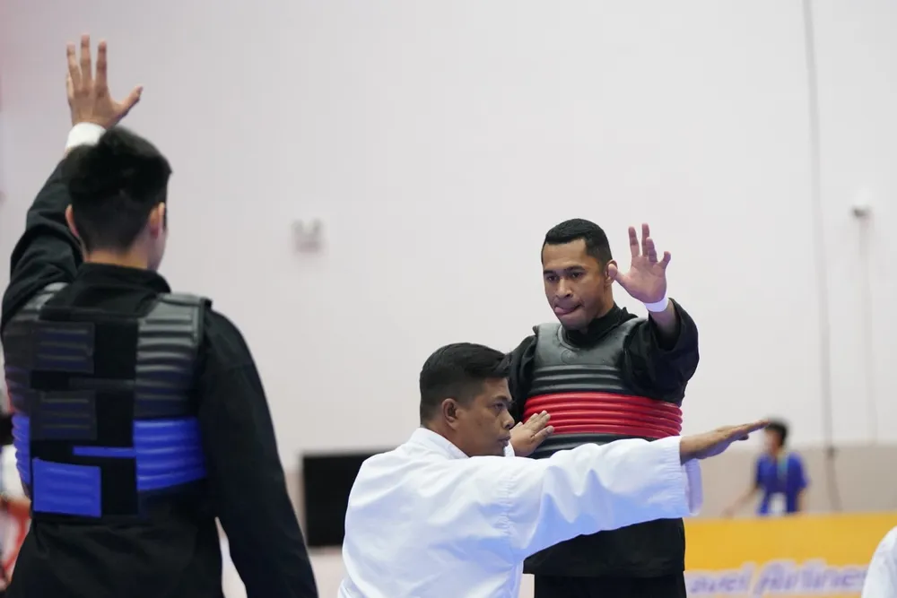 Môn Pencak Silat ngày cuối: Ronaldo Neno thua tâm phục Nguyễn Duy Tuyến ảnh 27