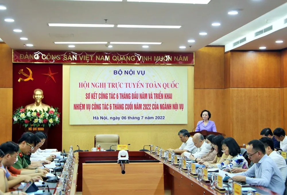 Dứt điểm sắp xếp các tổ chức bên trong cơ quan chuyên môn thuộc UBND cấp tỉnh, huyện ảnh 1