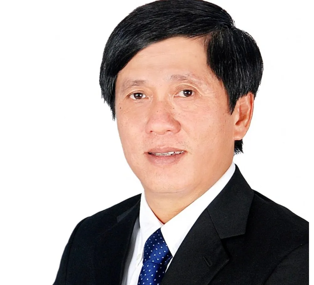 Bắt nguyên Giám đốc Sở LĐ-TB-XH tỉnh Bình Dương Lê Minh Quốc Cường ảnh 1