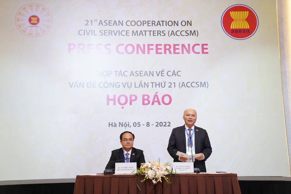 Ưu tiên thực hiện thích ứng của nền công vụ đối với các thách thức mới ảnh 1