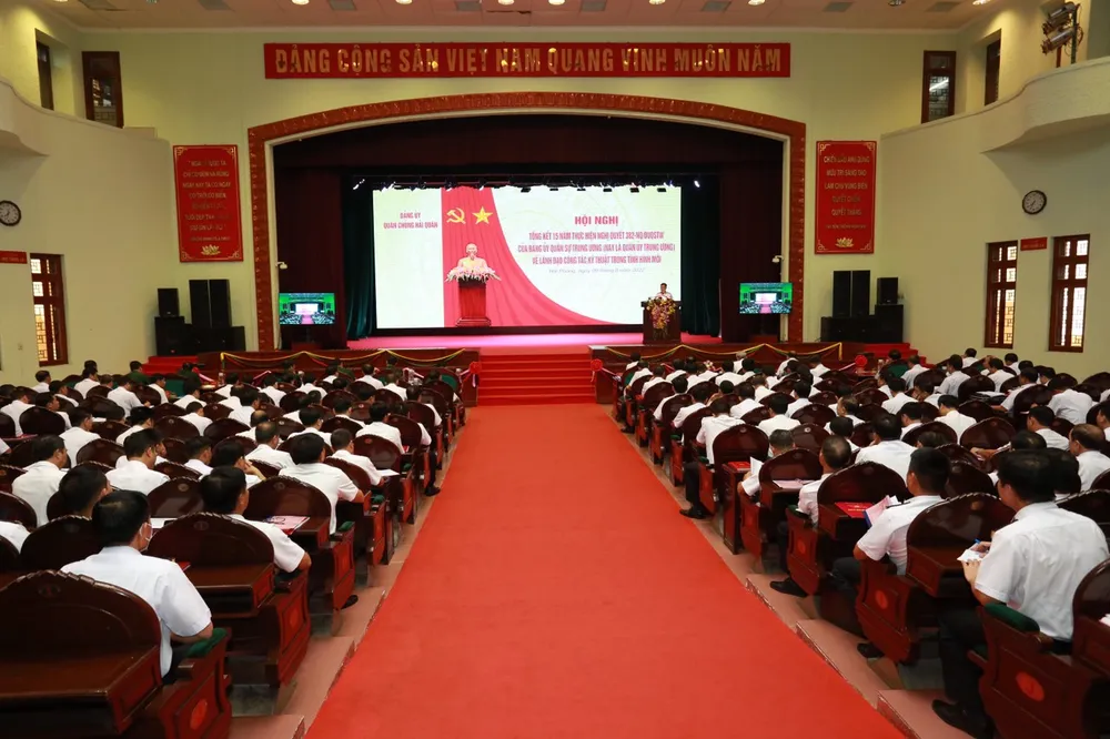 Công tác kỹ thuật hải quân góp phần nâng cao khả năng sẵn sàng chiến đấu, bảo vệ chủ quyền biển, đảo ảnh 1