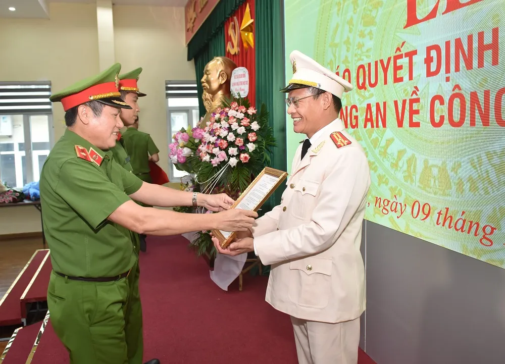 Cục Cảnh sát điều tra tội phạm về ma túy có 2 tân Phó Cục trưởng ảnh 1