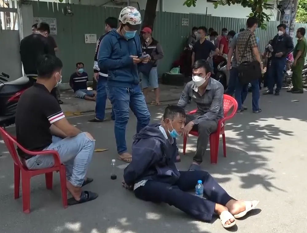 Bóc gỡ đường dây đưa ma túy từ nước ngoài về TPHCM tiêu thụ ảnh 1