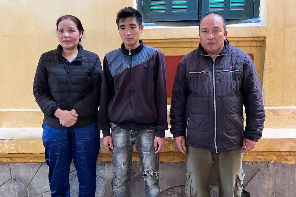 Các đối tượng tại cơ quan công an