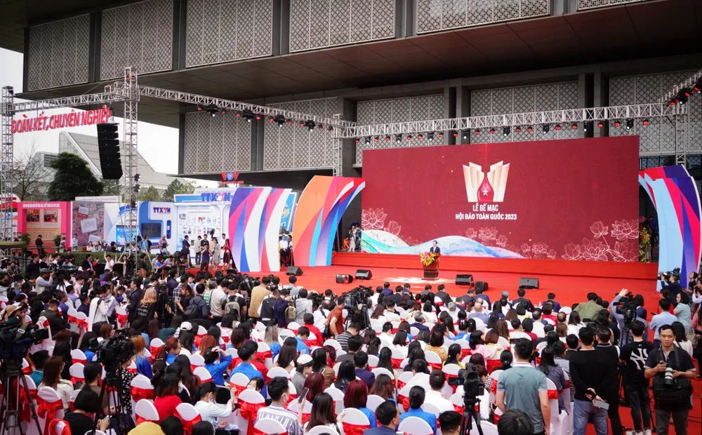 Quang cảnh lễ bế mạc Hội Báo toàn quốc 2023. Ảnh: QUANG PHÚC