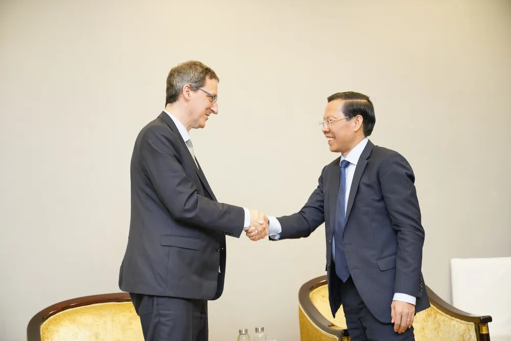 Theo ông Francois Michel, Tập đoàn John Cockerill có nhiều thế mạnh mà Việt Nam đang cần và sẵn sàng chia sẻ kinh nghiệm. Ảnh: ĐỖ TRUNG Theo ông Francois Michel, Tập đoàn John Cockerill có nhiều thế mạnh mà Việt Nam đang cần và sẵn sàng chia sẻ kinh nghiệm. Ảnh: ĐỖ TRUNG