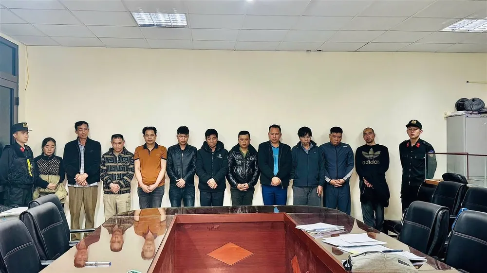 11 đối tượng.jpg