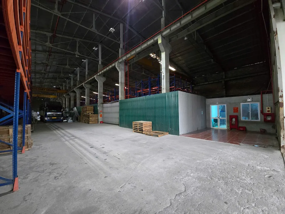 bình PCCC giả.jpg