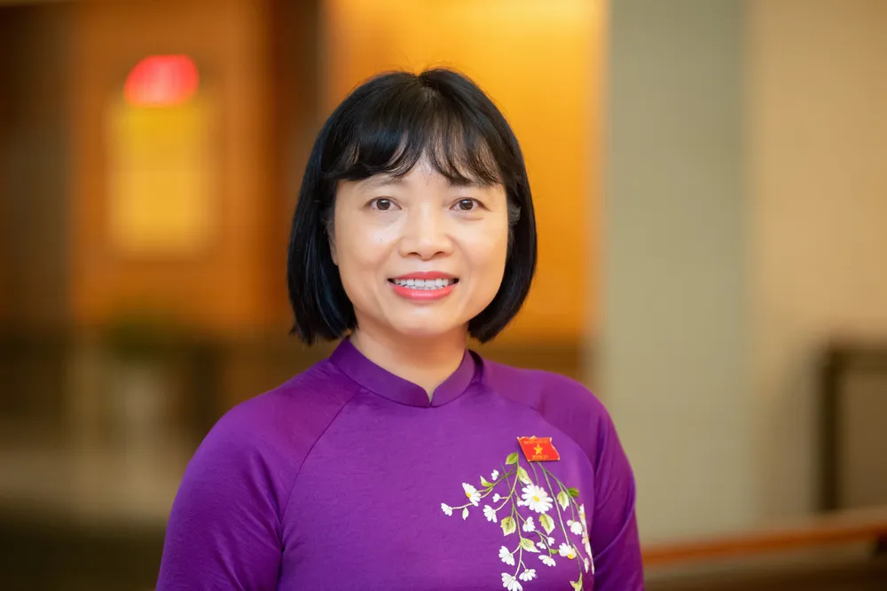 Nguyễn Thị Việt Nga-dsc_0054.jpeg