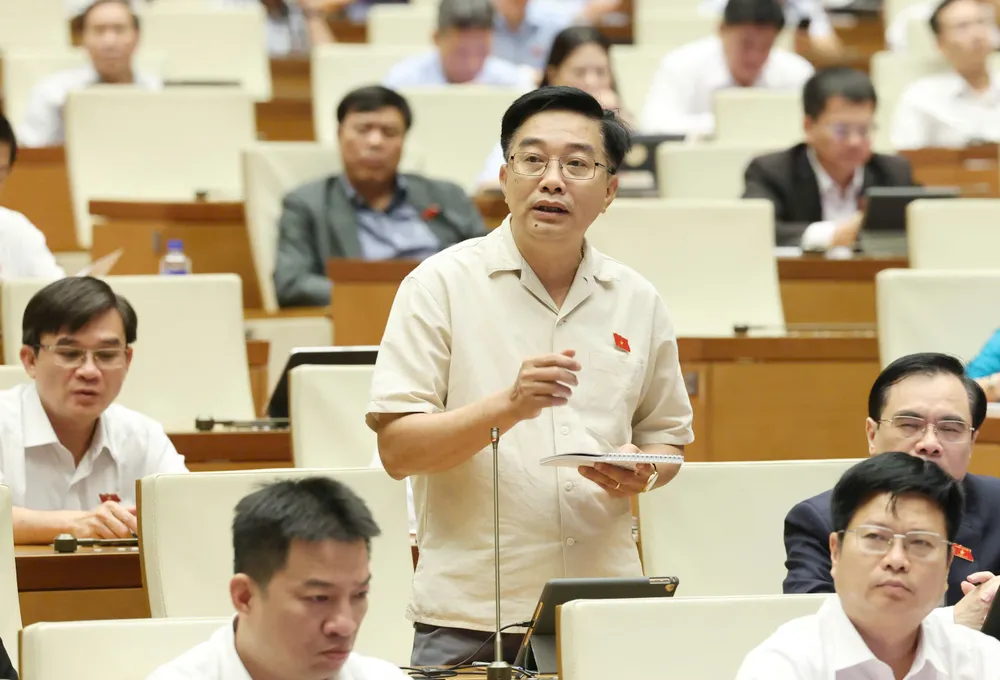 NGUYỄN MINH SƠN.jpg