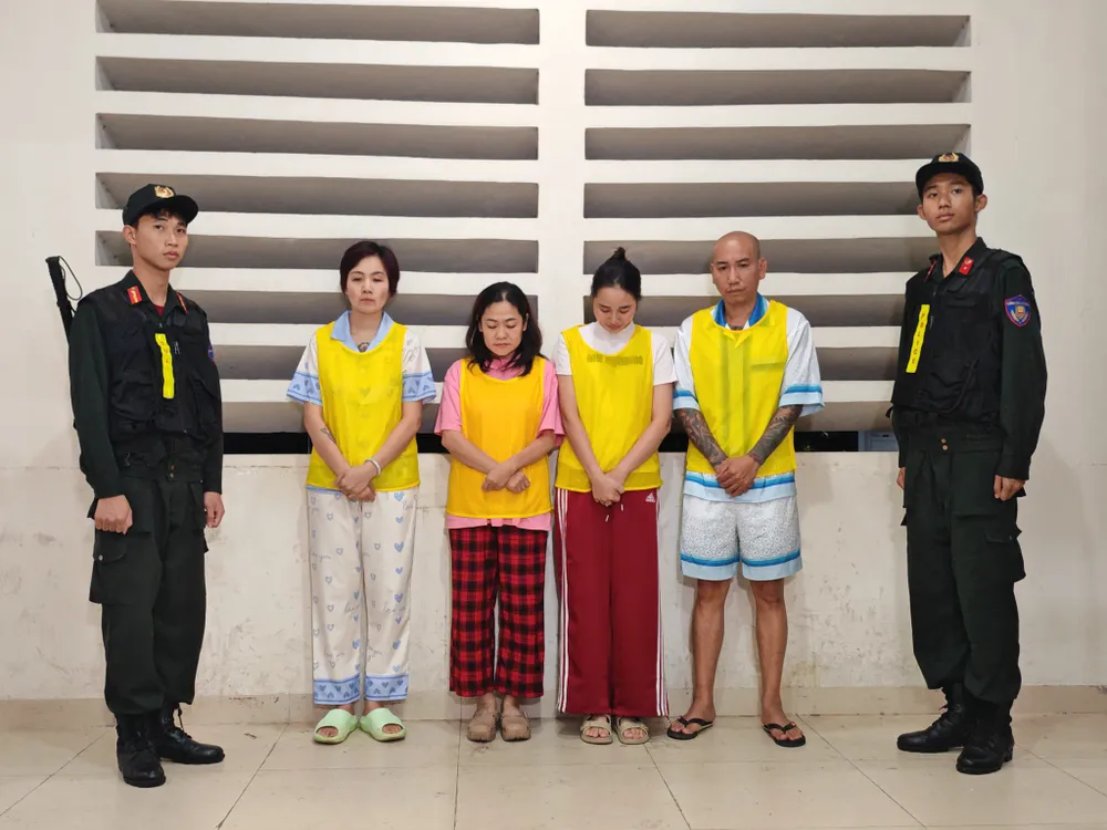 4 đối tượng.uật