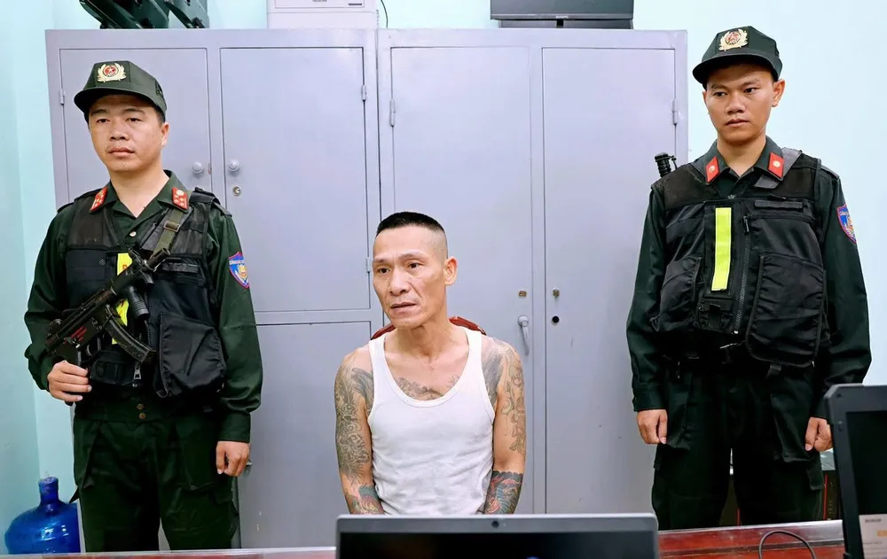 Bắt giam Tế Điên Nam Định