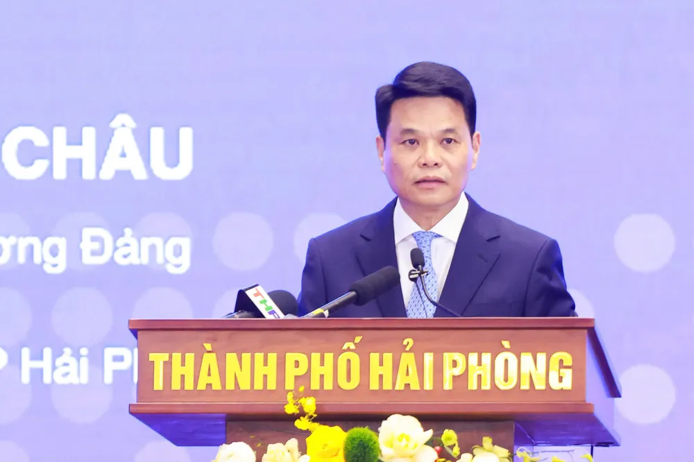 ngoc chau.jpg