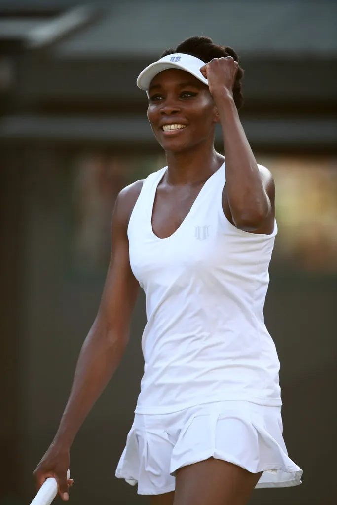 37 tuổi, Venus vẫn vào vòng 4 ảnh 1