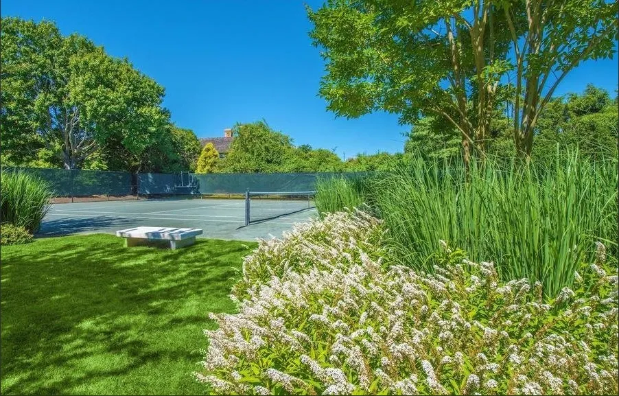 Radwanska theo chồng về dinh ảnh 6