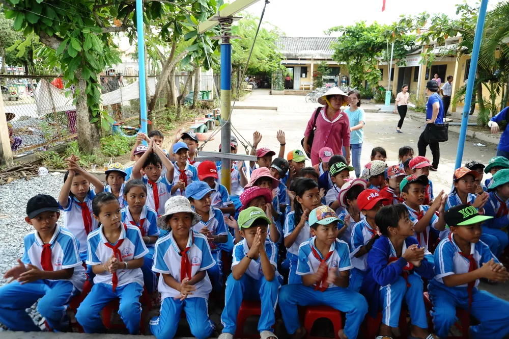 Fan Chelsea ở TPHCM và chương trình thiện nguyện ý nghĩa “Thắp sáng lửa Xanh” ảnh 9