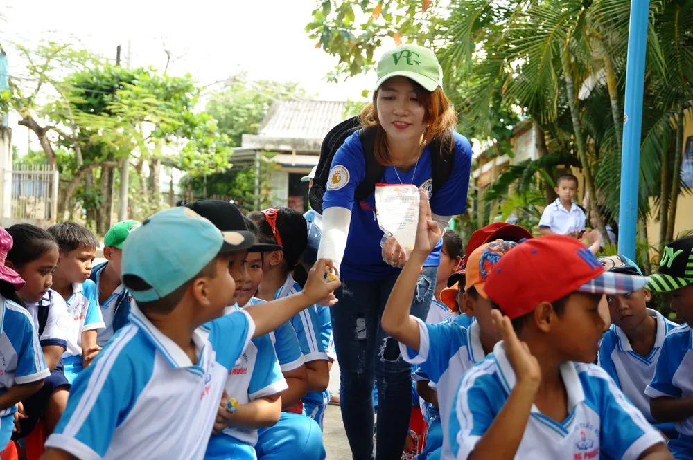 Fan Chelsea ở TPHCM và chương trình thiện nguyện ý nghĩa “Thắp sáng lửa Xanh” ảnh 10