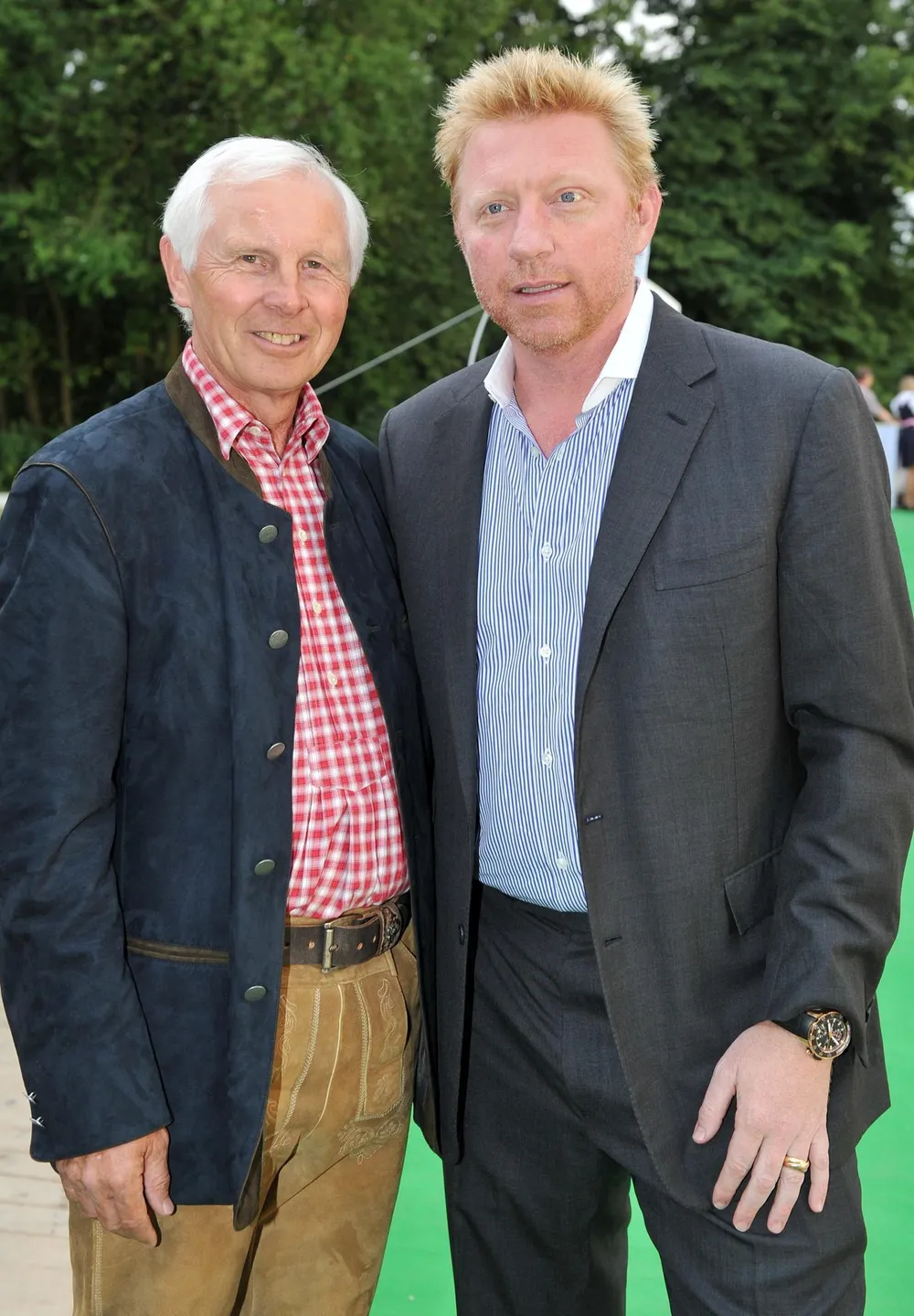 Nợ 48 triệu USD, Becker phải bán cúp vô địch Wimbledon ảnh 1