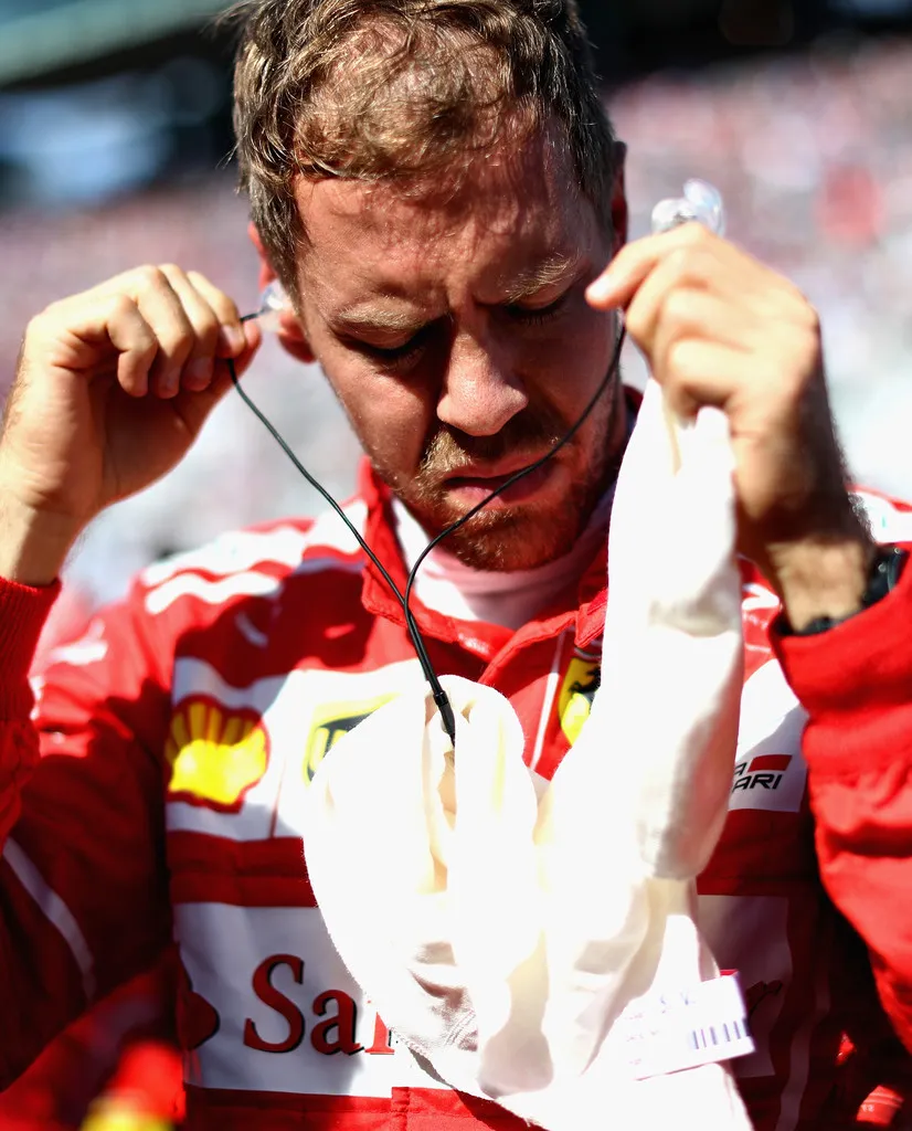 Đua xe F1: Lên ngôi ở Nhật Bản, Hamilton tiến gần đến ngôi VĐTG ảnh 3