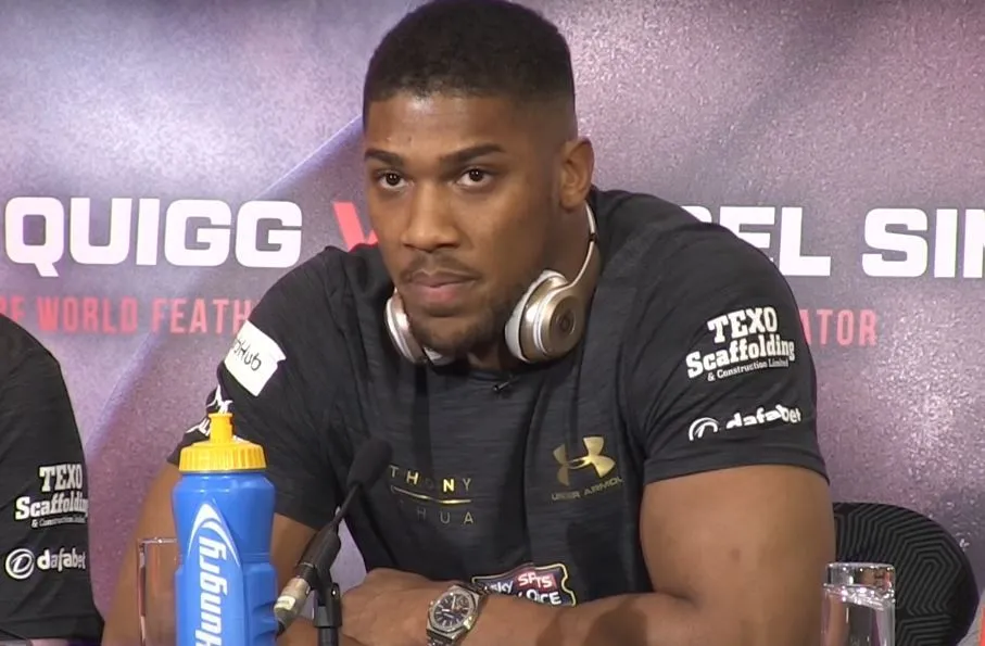 Trò cười quyền Anh hạng nặng – Pulev rút lui, Takam “tiếp quản” Joshua ảnh 1