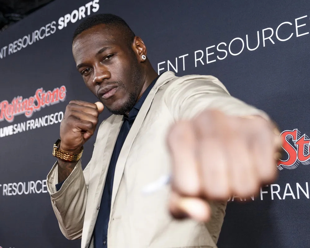 Deontay Wilder là một người cha giữ lời