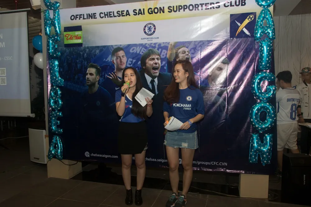 Vỡ òa trong phấn khích ảnh 1