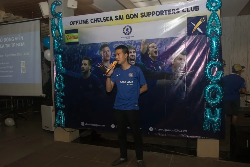 Vỡ òa trong phấn khích ảnh 2