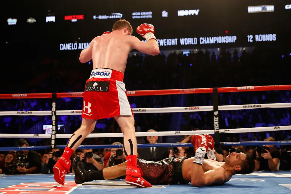 Quyền Anh - Mayweather vạch trần sự kệch cỡm của Khan ảnh 4