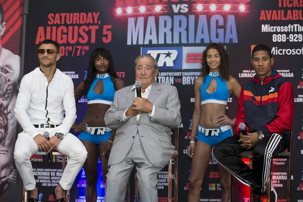 Quyền Anh - Hai nhà vô địch Olympic so găng trên sàn đài chuyên nghiệp ảnh 1