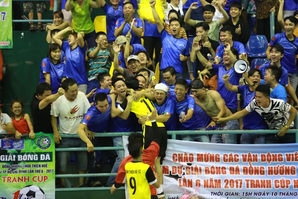 Xuân Thiên Hạ đăng quang Giải bóng đá đồng hương Huế ảnh 5