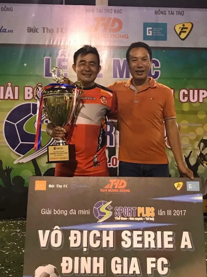 Tạm gác đam mê, Đinh Gia FC “chia tay” làng phủi ảnh 2