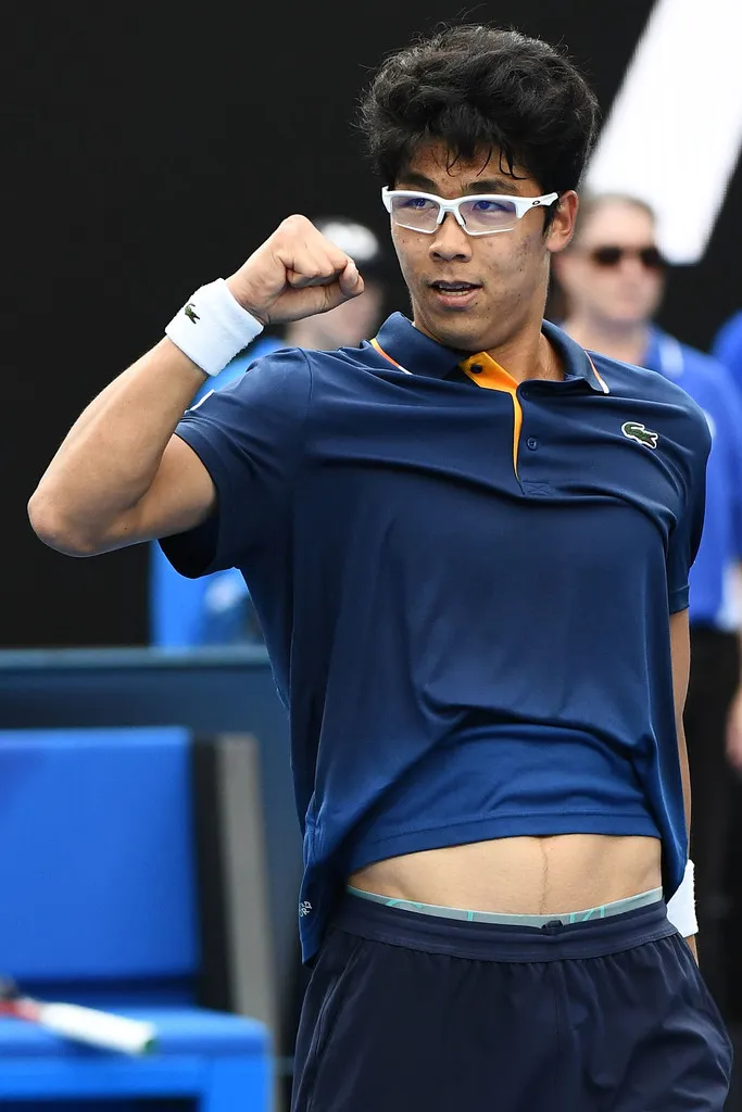 Australian Open 2018: Sharapova thua thảm Kerber, “đệ tứ kiếm” Zverev thua “soái ca Hàn Quốc“ ảnh 3