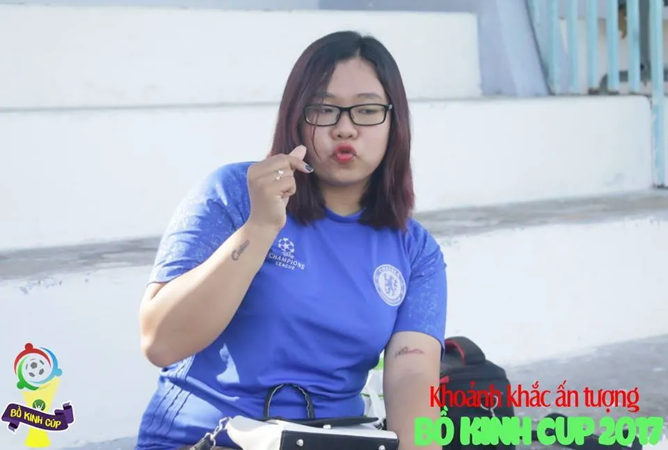 Fan cuồng U23 Việt Nam viết đơn xin nghỉ học để đi cổ vũ đội nhà ảnh 6